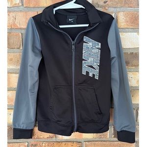 Nike Boys Black and Gray Zip Up Jacket Size Small
